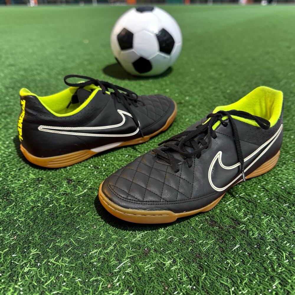 Nike Tiempo Rio II IC 631523 017 Sneakers Shoes Indoor Soccer Men's Size 9.5